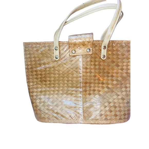 Aloha - Picture 3 of 3